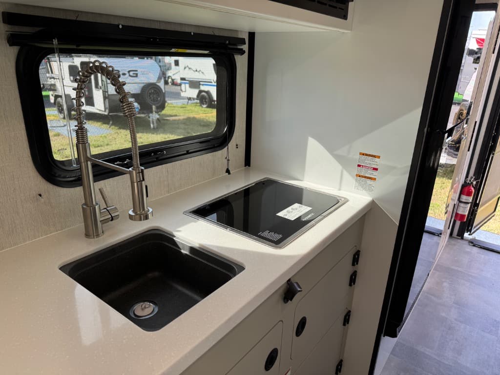 2026 Encore RV 2026 Encore RV VENŪ - thumbnail 9