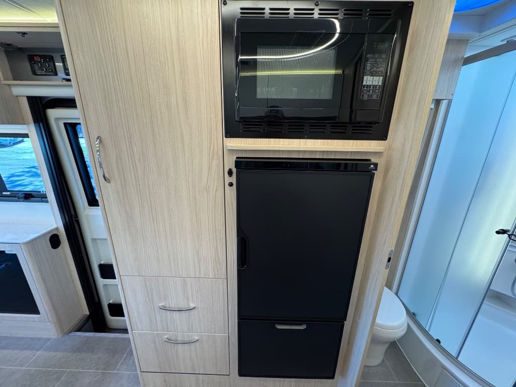 2026 Leisure Travel Vans 2026 Leisure Travel Vans Unity - thumbnail 14