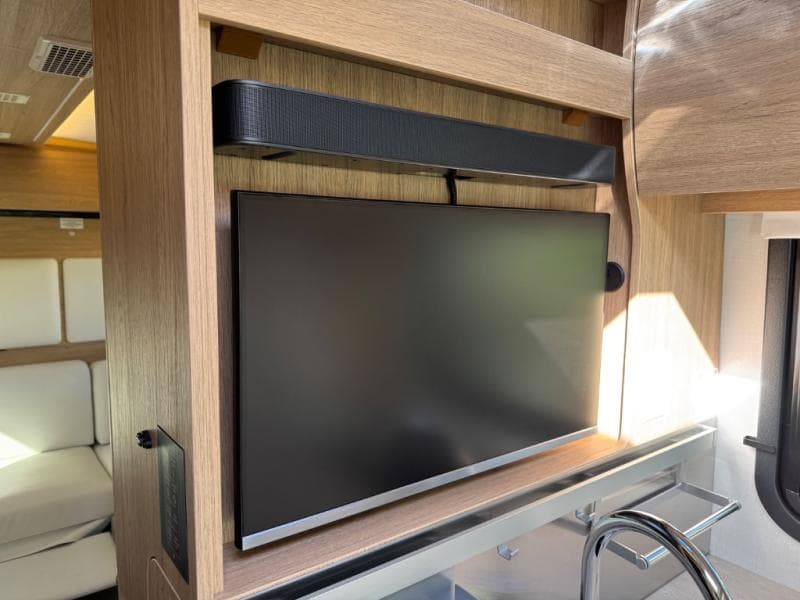 2026 Leisure Travel Vans 2026 Leisure Travel Vans Wonder - thumbnail 9