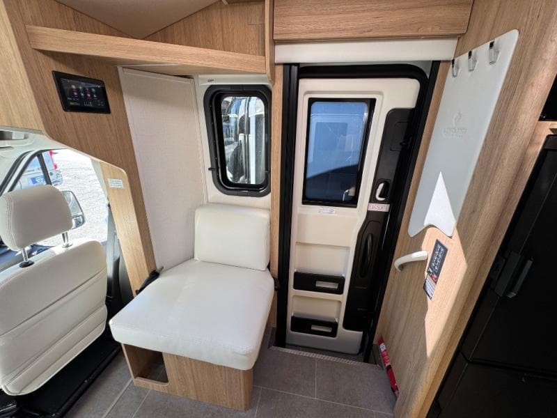 2026 Leisure Travel Vans 2026 Leisure Travel Vans Wonder - thumbnail 12