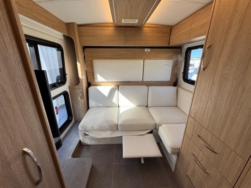 2026 Leisure Travel Vans 2026 Leisure Travel Vans Wonder - thumbnail 14