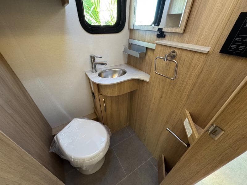 2026 Leisure Travel Vans 2026 Leisure Travel Vans Wonder - thumbnail 18