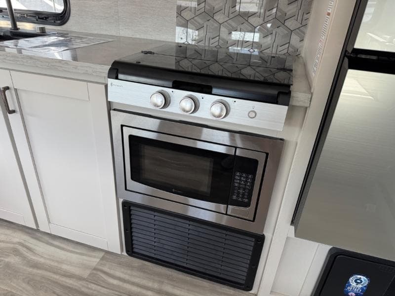 2026 Gulf Stream 2026 Gulf Stream Conquest - thumbnail 11