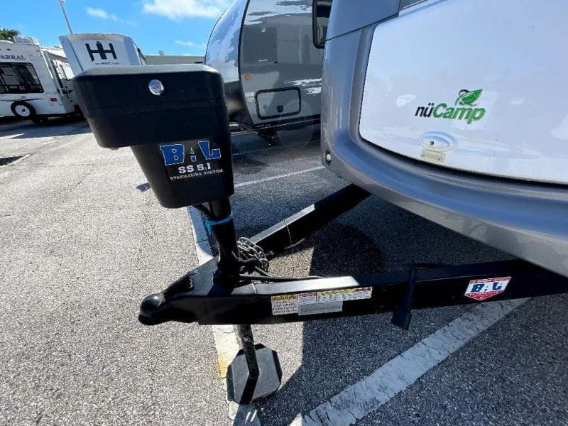 2020 nuCamp 2020 nuCamp AVIA - thumbnail 5