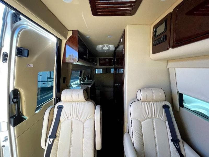 2019 Midwest Automotive Designs 2019 Midwest Automotive Designs Passage - thumbnail 13