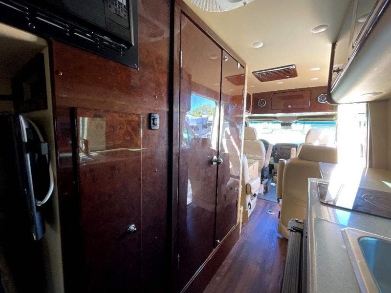 2019 Midwest Automotive Designs 2019 Midwest Automotive Designs Passage - thumbnail 22