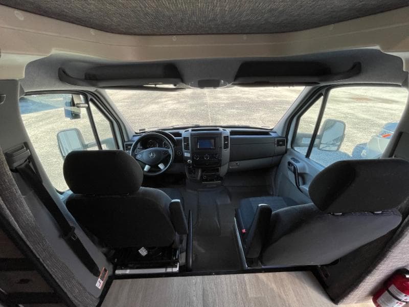 2020 Winnebago 2020 Winnebago Vita - thumbnail 16