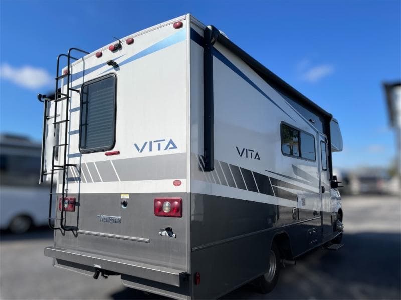 2020 Winnebago 2020 Winnebago Vita - thumbnail 7