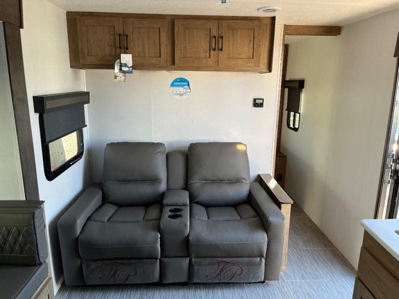 2024 Coachmen 2024 Coachmen Freedom Express - thumbnail 14