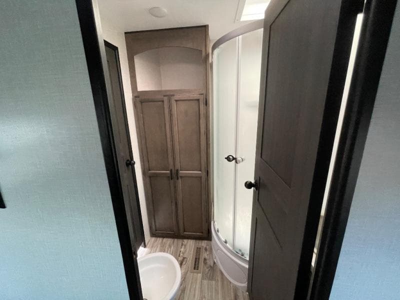 2024 Venture RV 2024 Venture RV SportTrek - thumbnail 49