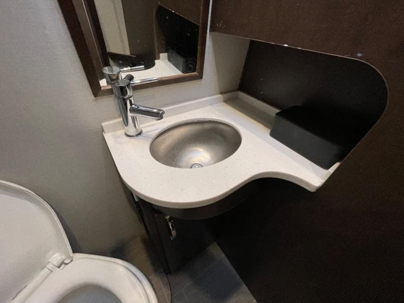 2018 Leisure Travel Vans 2018 Leisure Travel Vans Unity - thumbnail 17