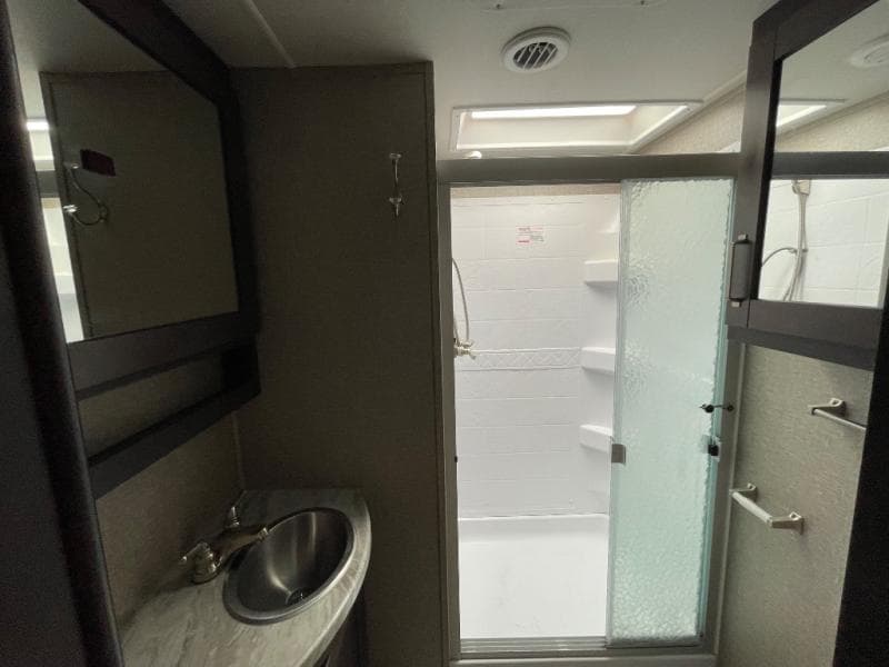 2020 Grand Design 2020 Grand Design Reflection 150 Series - thumbnail 21