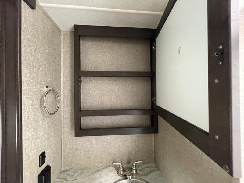 2020 Grand Design 2020 Grand Design Reflection 150 Series - thumbnail 27