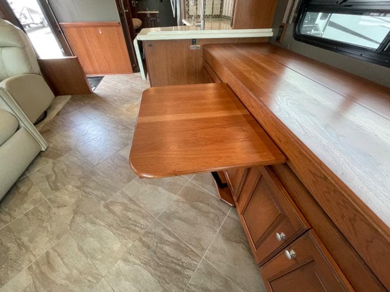 2017 Winnebago 2017 Winnebago Adventurer - thumbnail 14