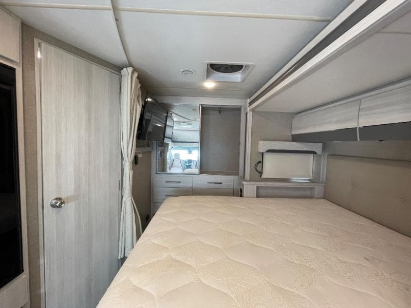 2022 Thor Motor Coach 2022 Thor Motor Coach Compass - thumbnail 11