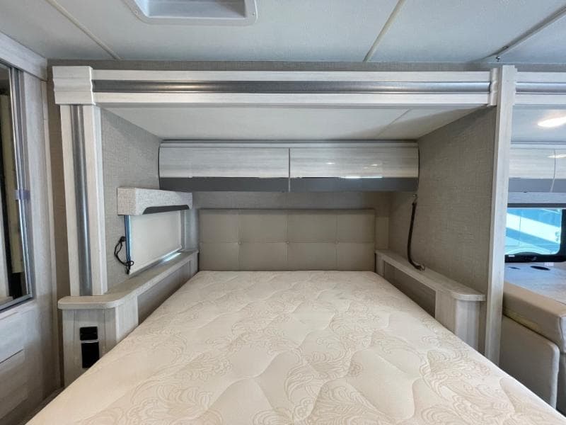 2022 Thor Motor Coach 2022 Thor Motor Coach Compass - thumbnail 10