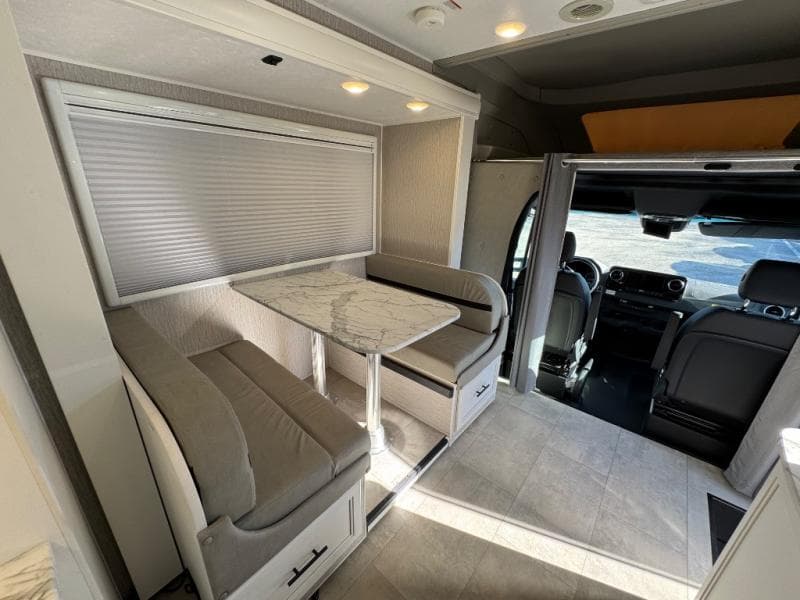 2022 Coachmen 2022 Coachmen Prism - thumbnail 11