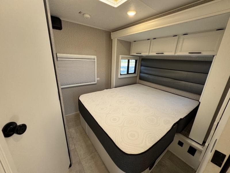 2022 Coachmen 2022 Coachmen Prism - thumbnail 19