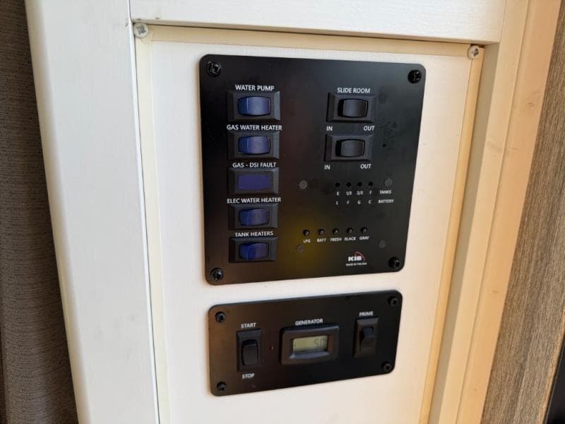 2022 Coachmen 2022 Coachmen Prism - thumbnail 26