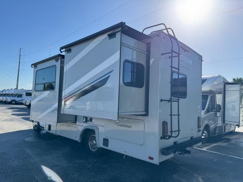 2022 Coachmen 2022 Coachmen Prism - thumbnail 3