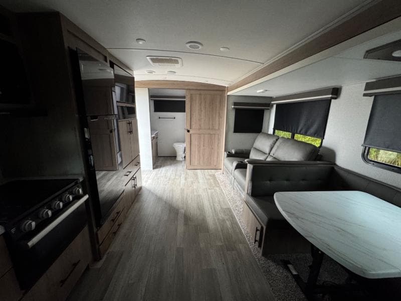 2023 Grand Design 2023 Grand Design Imagine - thumbnail 5