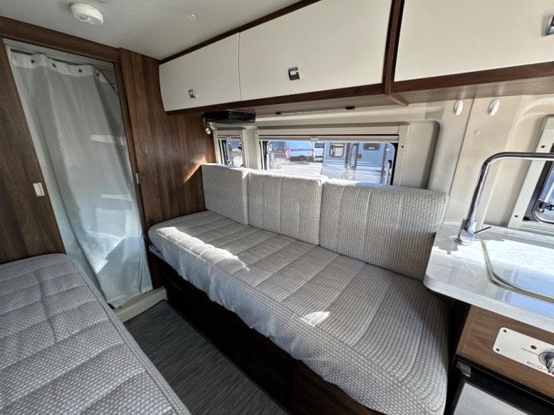 2024 Winnebago 2024 Winnebago Travato - thumbnail 12