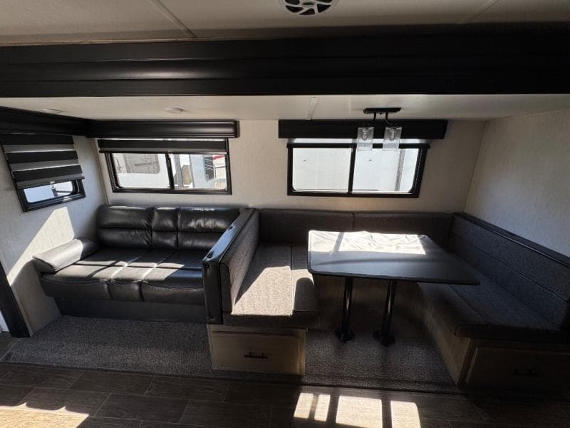 2020 Cherokee Alpha Wolf 2020 Cherokee Alpha Wolf ALPHA WOLF - thumbnail 17