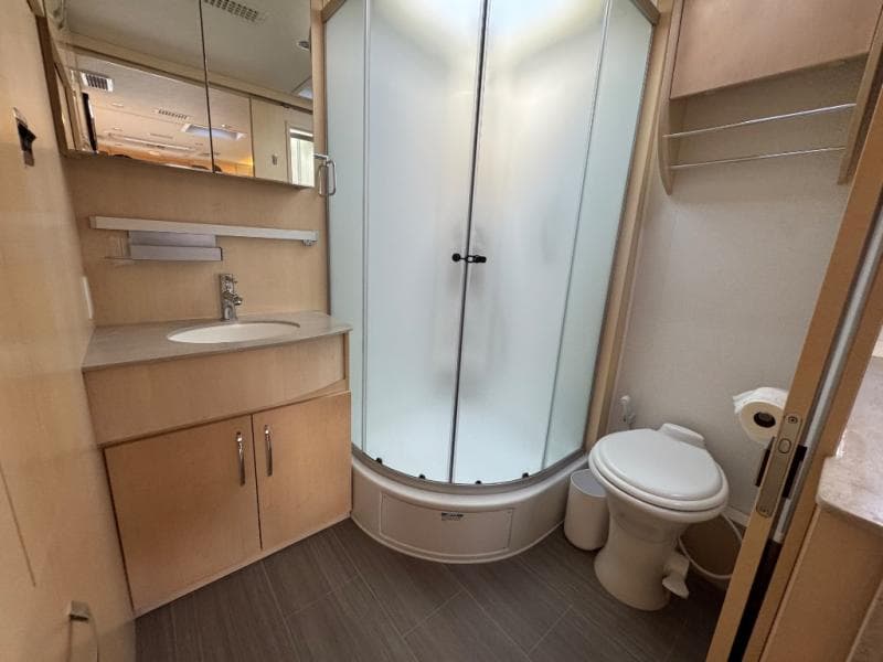 2022 Leisure Travel Vans 2022 Leisure Travel Vans Unity - thumbnail 16