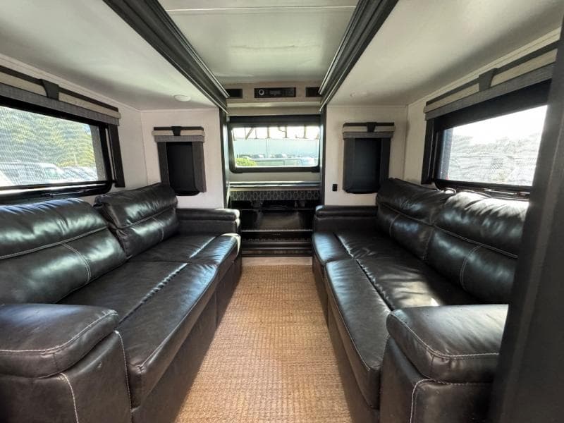 2021 Keystone RV 2021 Keystone RV Alpine - thumbnail 5