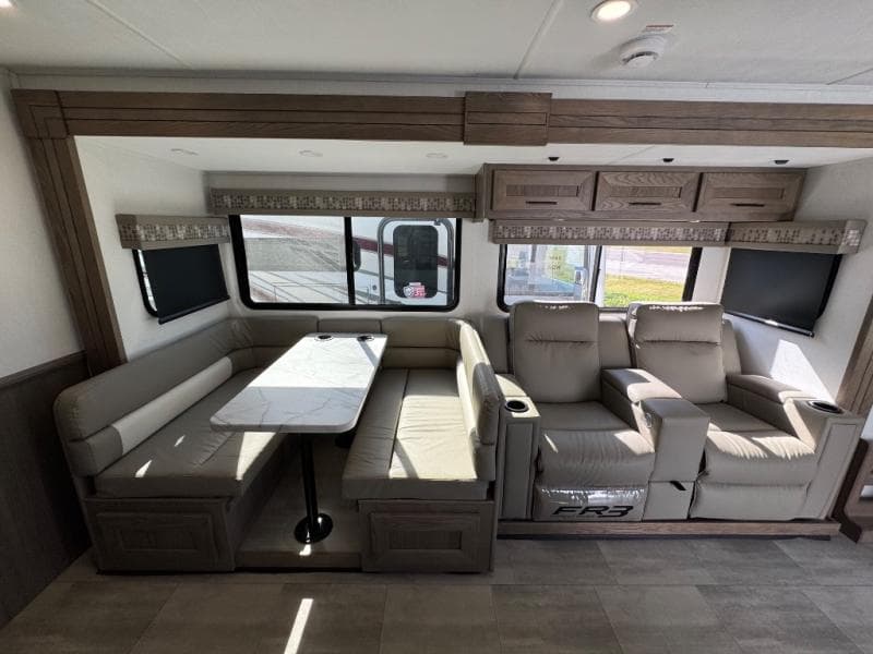 2025 Forest River 2025 Forest River FR3 - thumbnail 15