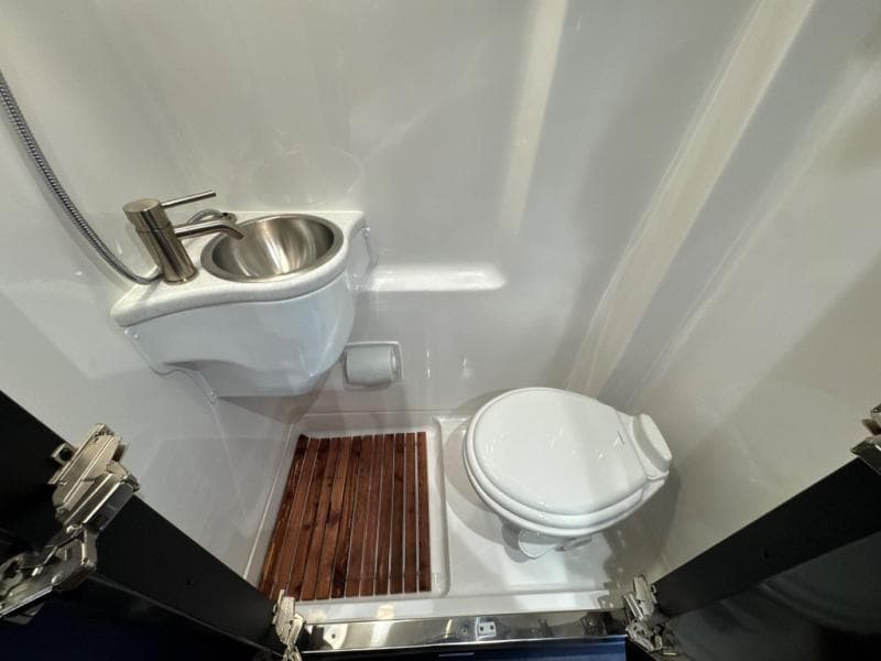 2026 Midwest Automotive Designs 2026 Midwest Automotive Designs Passage - thumbnail 17