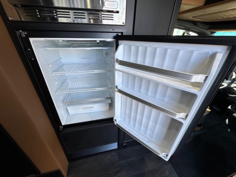 2026 Midwest Automotive Designs 2026 Midwest Automotive Designs Passage - thumbnail 21