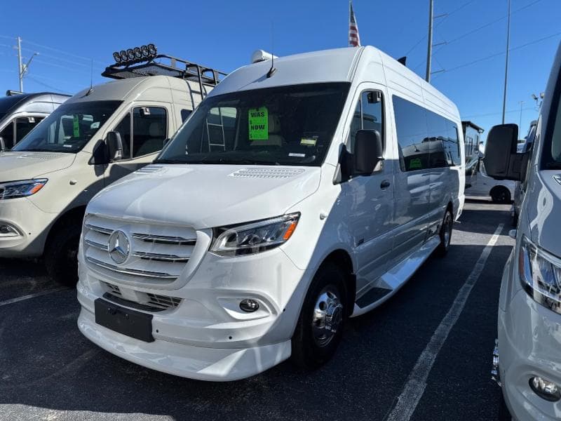 2026 Midwest Automotive Designs 2026 Midwest Automotive Designs Passage - thumbnail 3