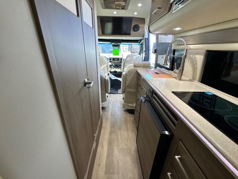 2026 Midwest Automotive Designs 2026 Midwest Automotive Designs Passage - thumbnail 8