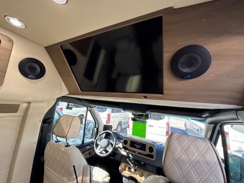 2026 Midwest Automotive Designs 2026 Midwest Automotive Designs Passage - thumbnail 20