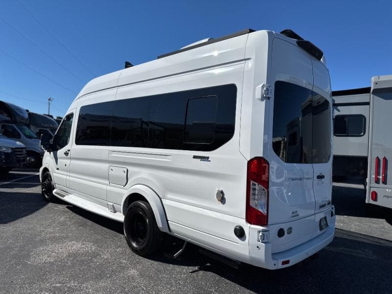 2026 Midwest Automotive Designs 2026 Midwest Automotive Designs Passage - thumbnail 4