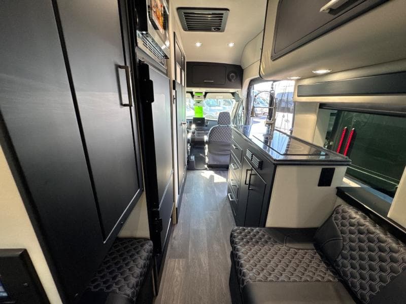 2026 Midwest Automotive Designs 2026 Midwest Automotive Designs Passage - thumbnail 9