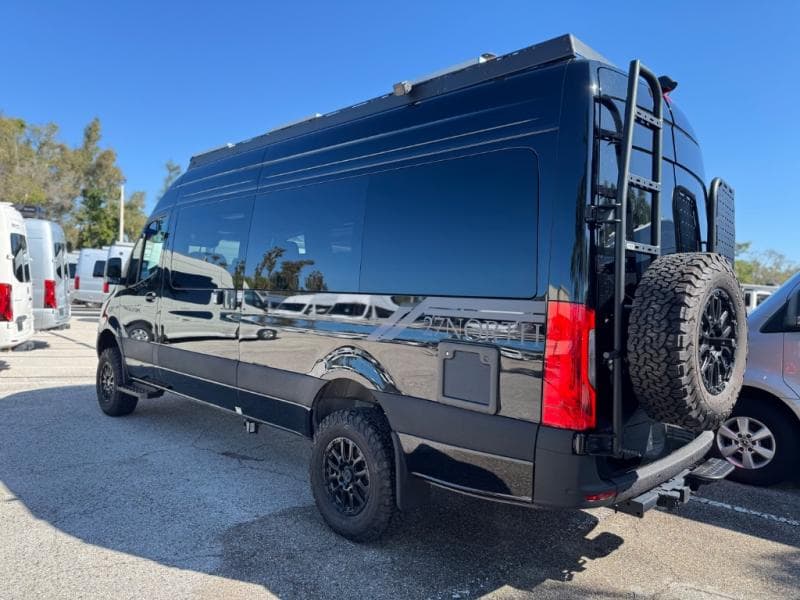 2026 27North 2026 27North VOG - thumbnail 4