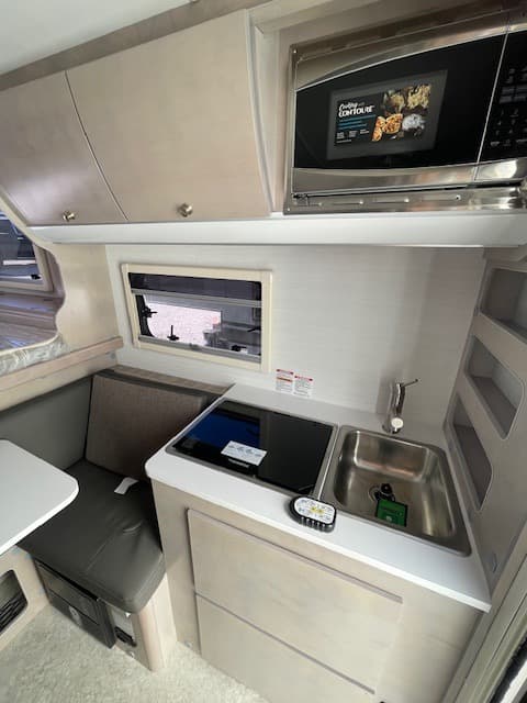 2026 nuCamp 2026 nuCamp Cirrus - thumbnail 5
