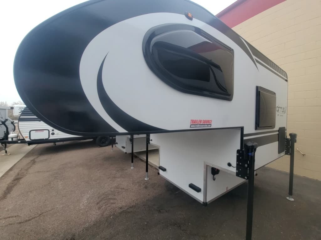 2026 nuCamp 2026 nuCamp Cirrus - thumbnail 3