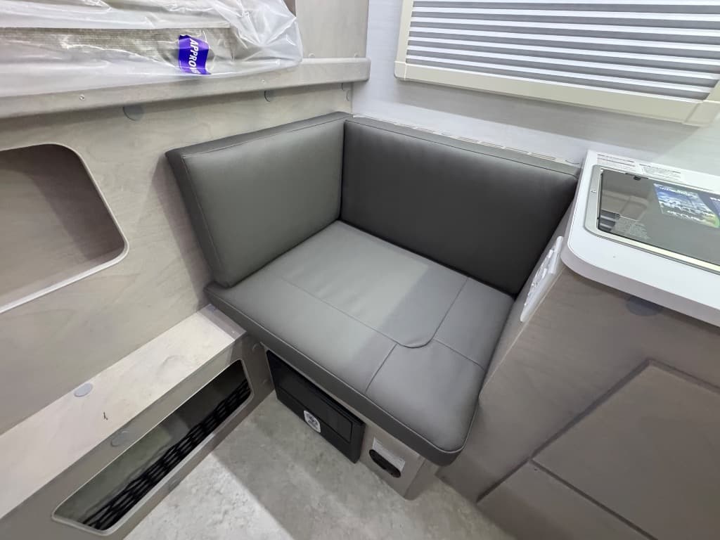 2026 nuCamp RV 2026 nuCamp RV Cirrus - thumbnail 12