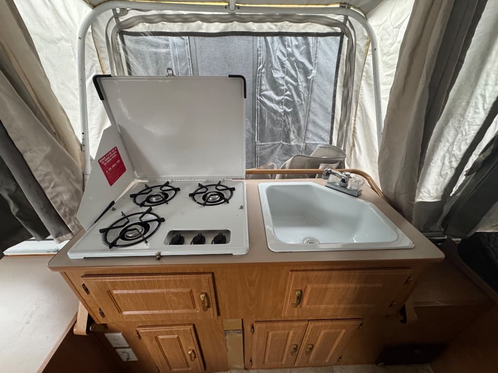 2003 Keystone 2003 Keystone Coleman Gran Tour - thumbnail 9