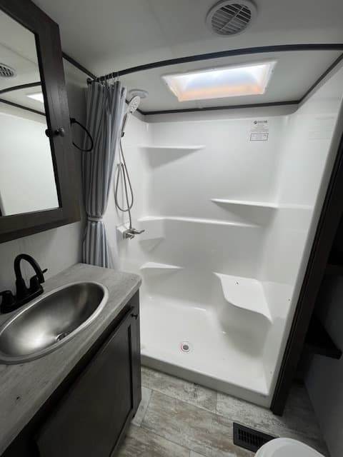 2022 Forest River 2022 Forest River XLR Nitro - thumbnail 9