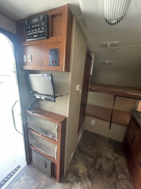 2015 Forest River 2015 Forest River R-Pod - thumbnail 4