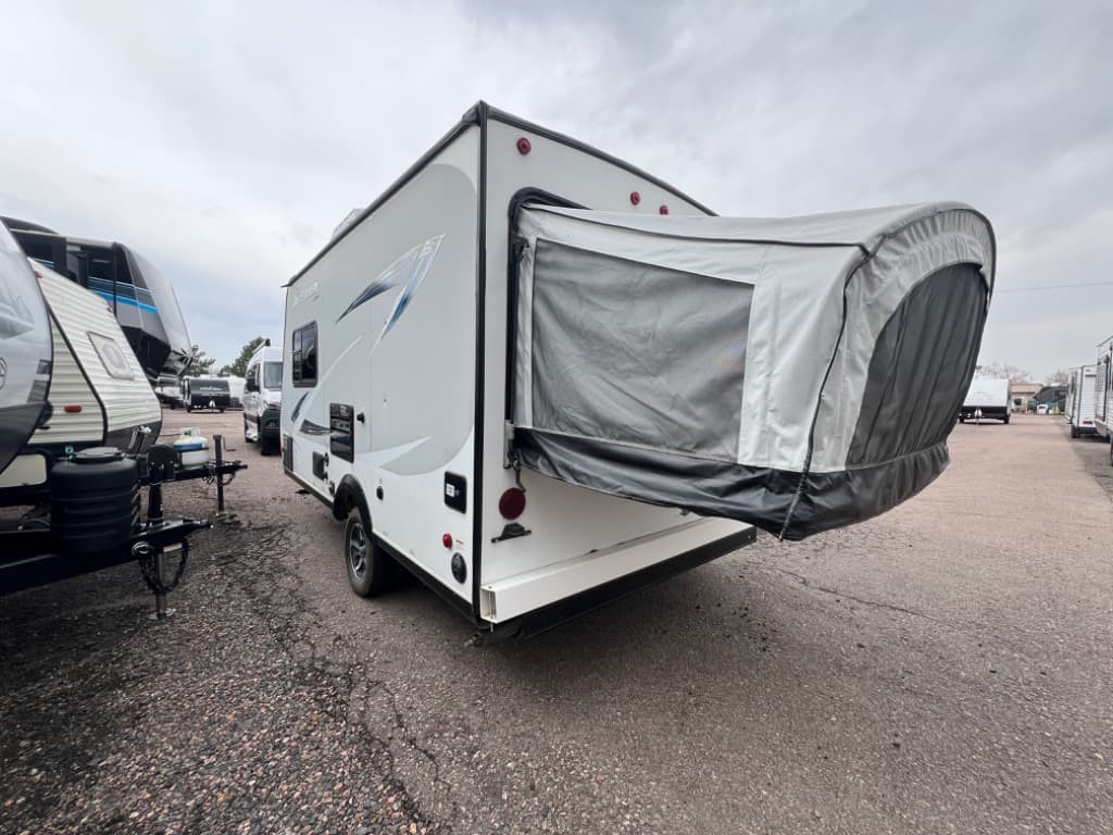 2017 Jayco 2017 Jayco Jay Feather - thumbnail 4