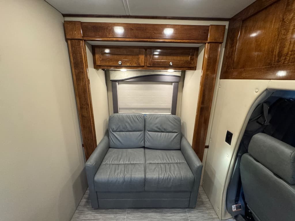 2018 Renegade RV 2018 Renegade RV Vienna - thumbnail 9
