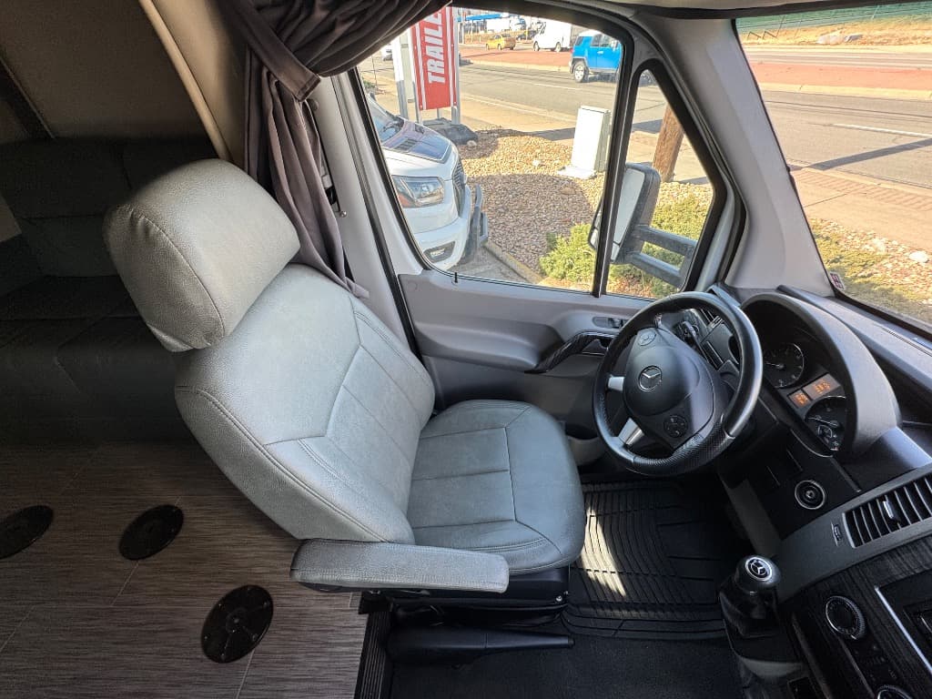 2018 Renegade RV 2018 Renegade RV Vienna - thumbnail 27