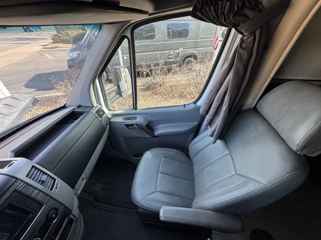 2018 Renegade RV 2018 Renegade RV Vienna - thumbnail 28