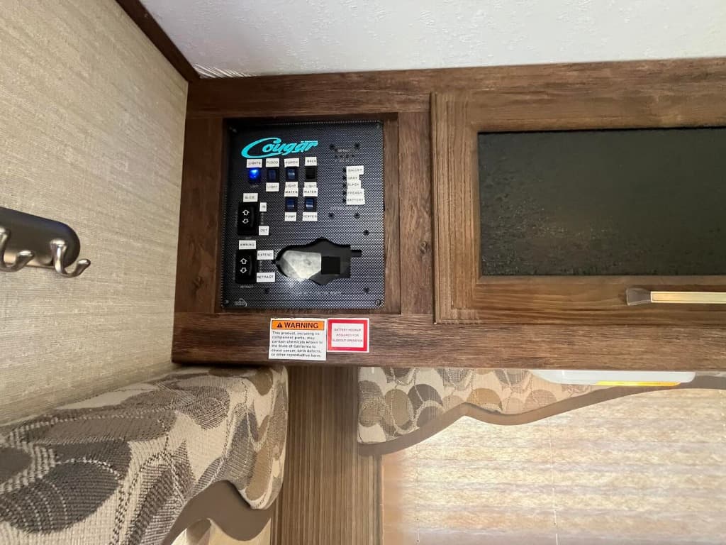 2017 Keystone RV 2017 Keystone RV Cougar - thumbnail 14