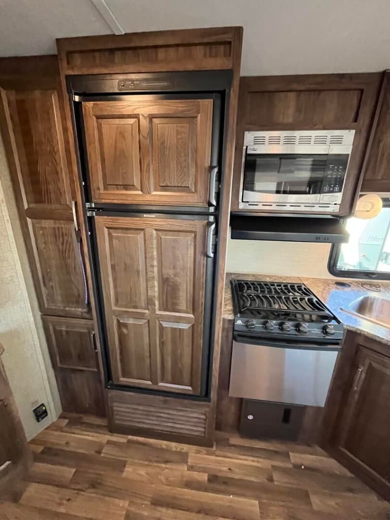 2017 Keystone RV 2017 Keystone RV Cougar - thumbnail 17